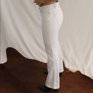 White Vineyard Vines Bootcut Jeans